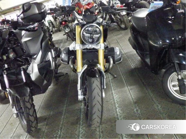 BMW R12 NineT id 4236832 из Японии 11
