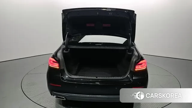 BMW 5 Series (G30) id 3128344 из Кореи 11