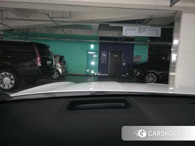 Genesis GV70 id 3890190 из Кореи 11