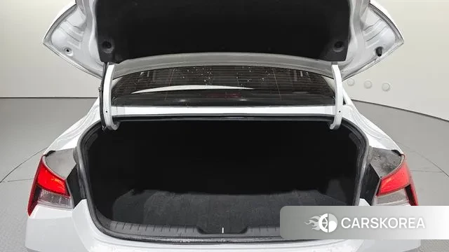 Hyundai Avante Hybrid (CN7) id 3671663 из Кореи 11