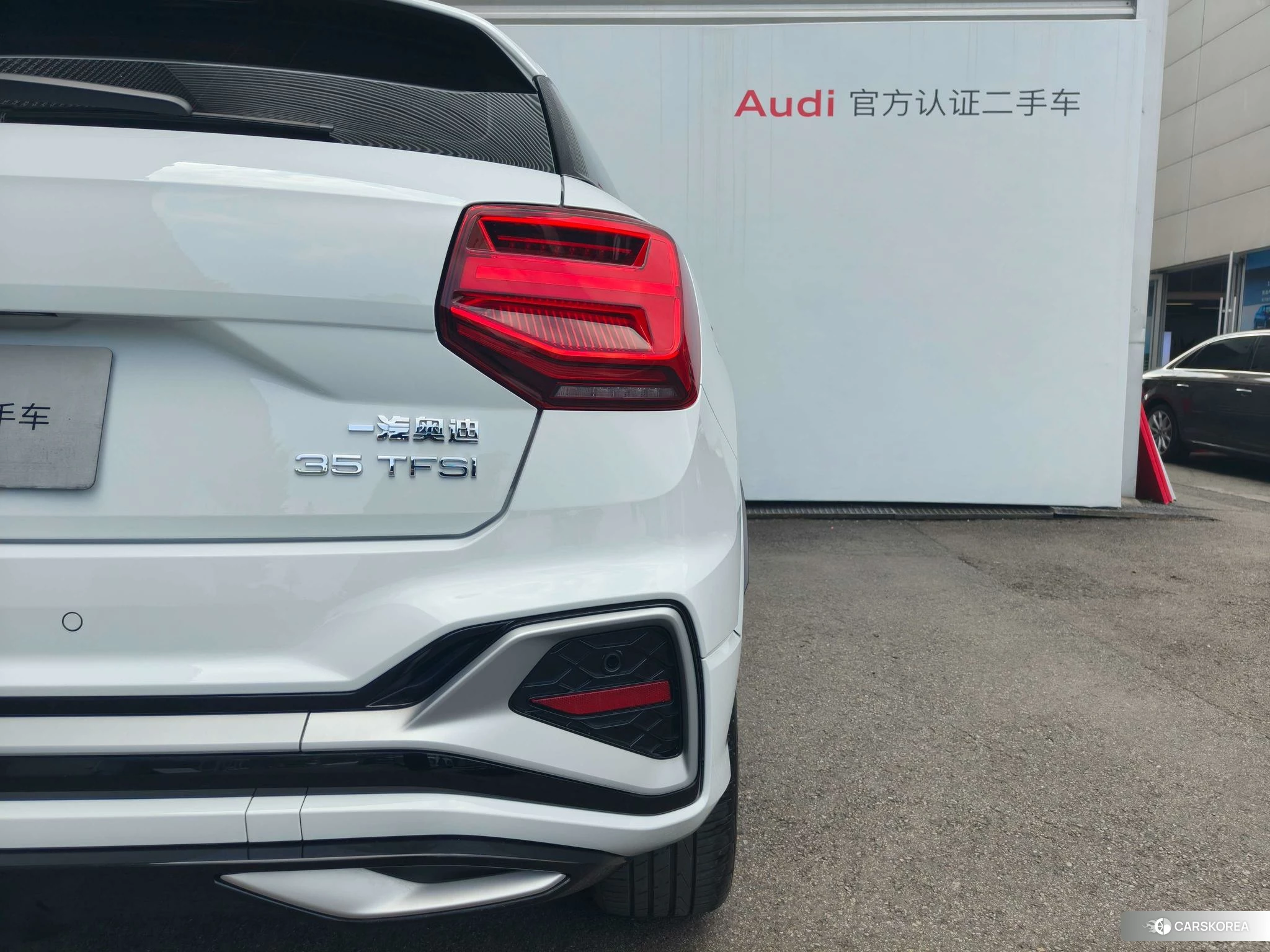 Audi Q2L id 4473685 из Китая 11