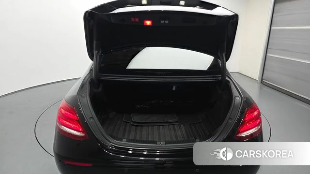 Mercedes-Benz E-Class W213 id 4717542 из Кореи 11