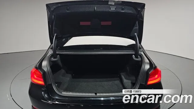 BMW 5 Series (G30) id 2715894 из Кореи 11