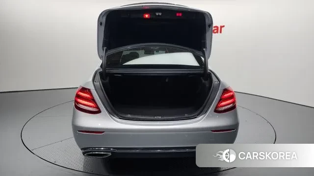 Mercedes-Benz E-Class W213 id 3412974 из Кореи 11
