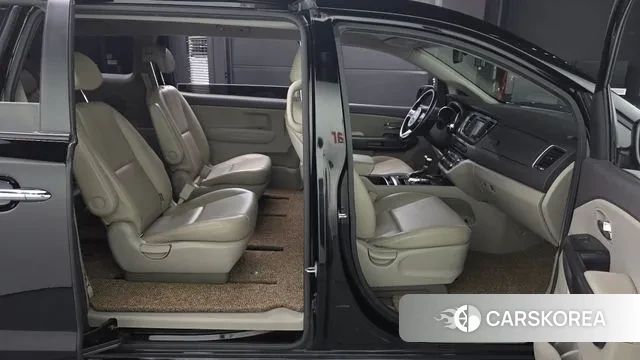 Kia All New Carnival id 2971613 из Кореи 11