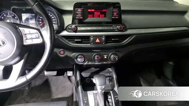 Kia Come New K3 id 3551753 из Кореи 11