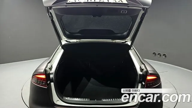 Kia Stinger Meister id 2911856 из Кореи 11