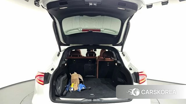 Maserati Levante id 3861079 из Кореи 11