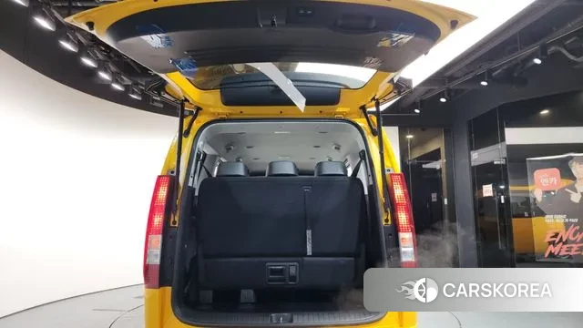 Hyundai Staria id 3696625 из Кореи 11