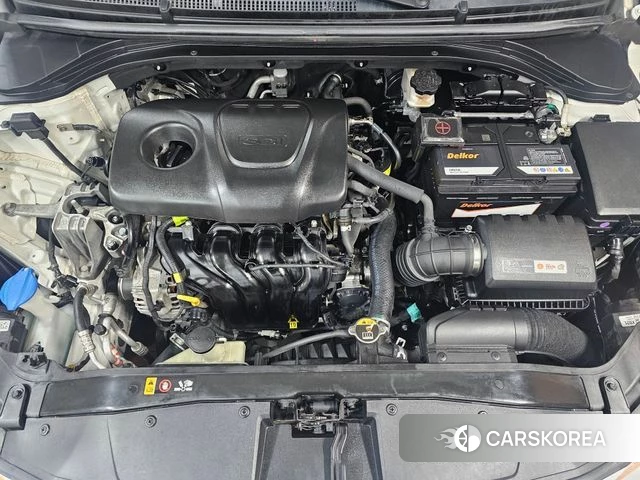 Hyundai Avante AD id 3889423 из Кореи 11