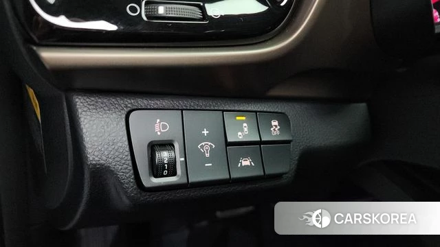 Kia Stonic id 4269296 из Кореи 11
