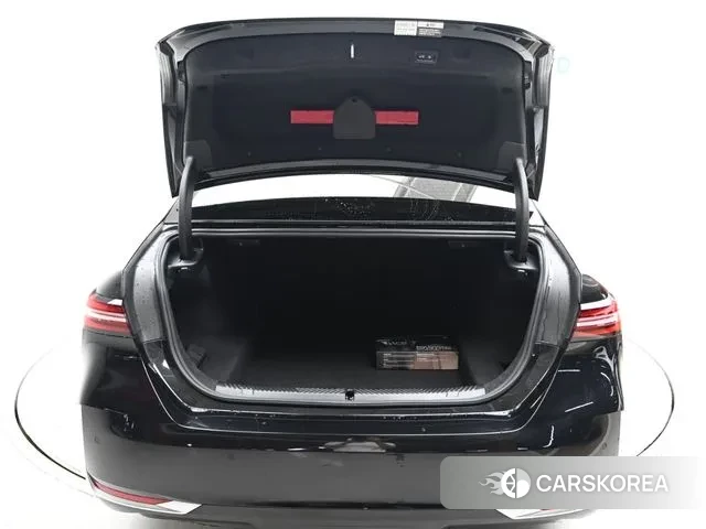 BMW 5 Series (G60) id 2998045 из Кореи 11