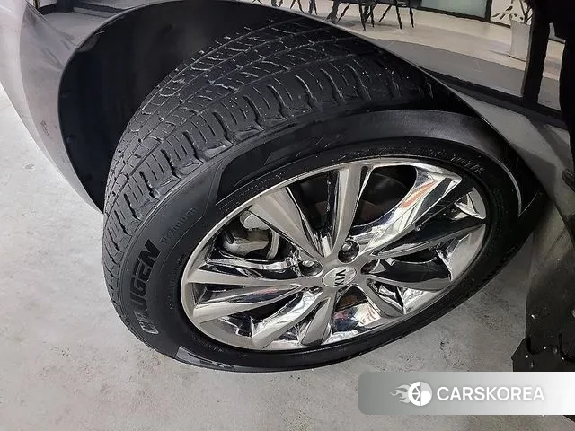 Kia The New Carnival id 3705930 из Кореи 11