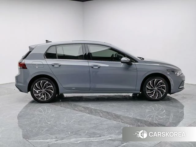 Volkswagen Golf id 4328594 из Китая 11