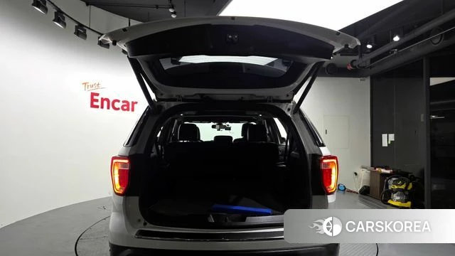 Ford Explorer id 3828955 из Кореи 11