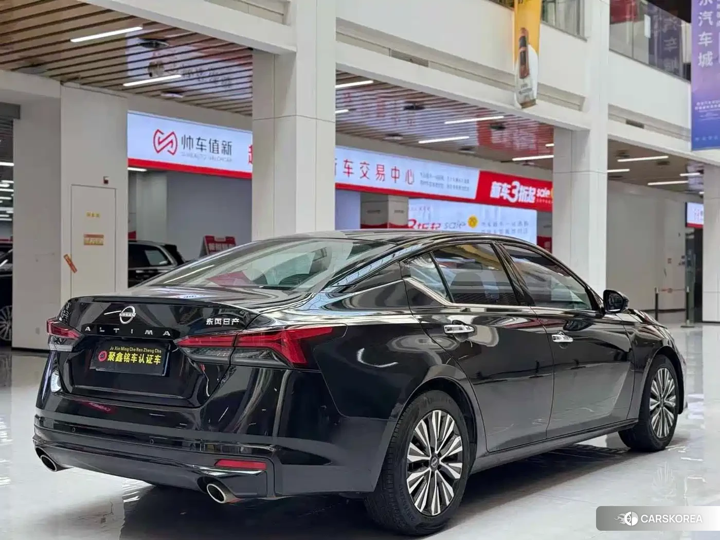 Nissan Teana id 4570332 из Китая 11