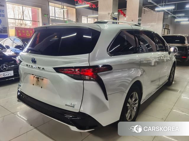 Toyota Saina id 4257280 из Китая 11