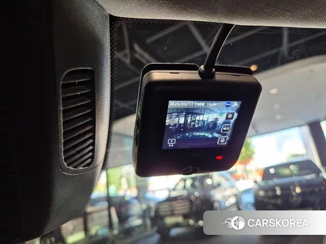 Mercedes-Benz E-Class W214 id 3141937 из Кореи 11