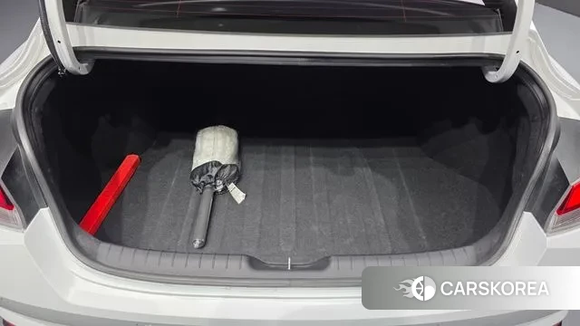 Hyundai Avante Hybrid (CN7) id 3384022 из Кореи 11