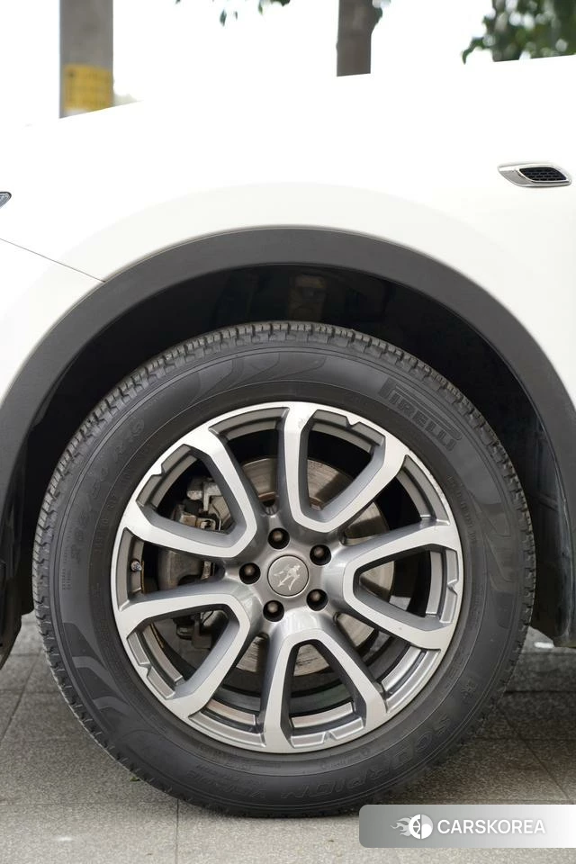 Maserati Levante id 4216362 из Китая 11