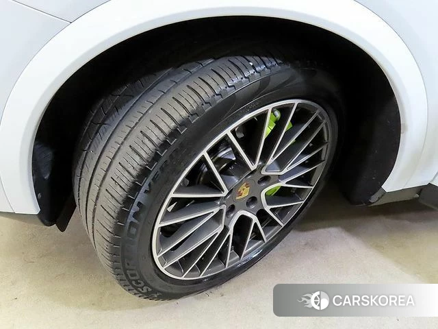 Porsche Cayenne (PO536) id 4331150 из Кореи 11