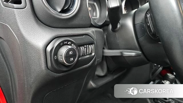 Jeep Wrangler (JL) id 4624917 из Кореи 11