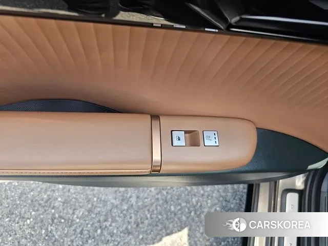 Hyundai Grandeur Hybrid (GN7) id 2900223 из Кореи 11