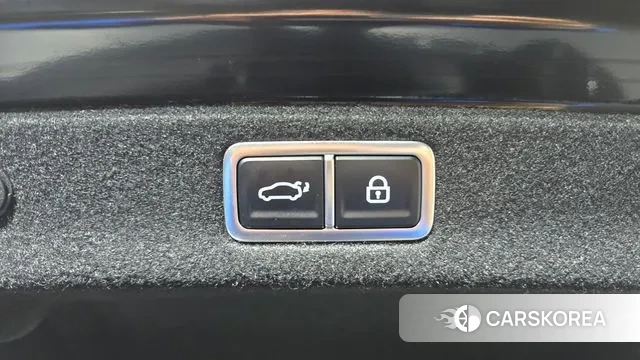 Hyundai Grandeur (GN7) id 3394374 из Кореи 11