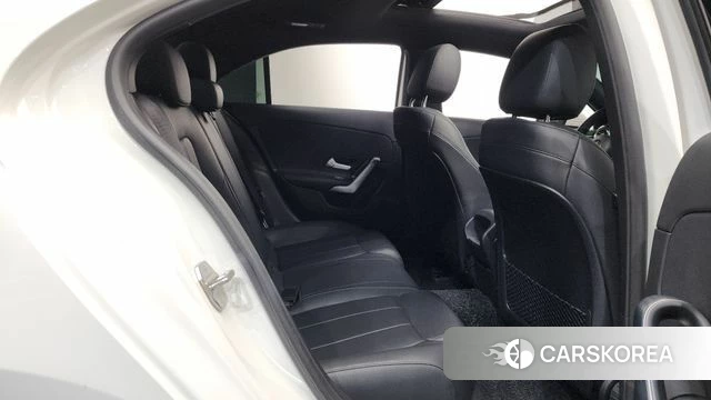 Mercedes-Benz A-Class W177 id 4284291 из Кореи 11