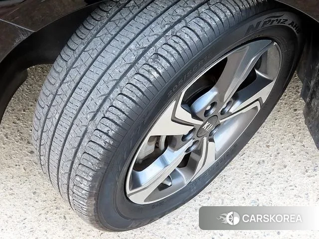 Kia Come New K3 id 3538232 из Кореи 11