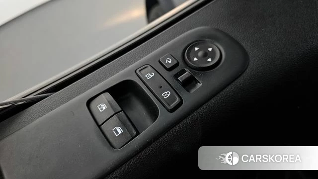 Hyundai Staria id 4250065 из Кореи 11