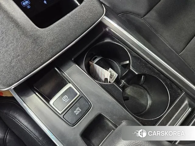 Hyundai The New Grandeur IG id 3681653 из Кореи 11