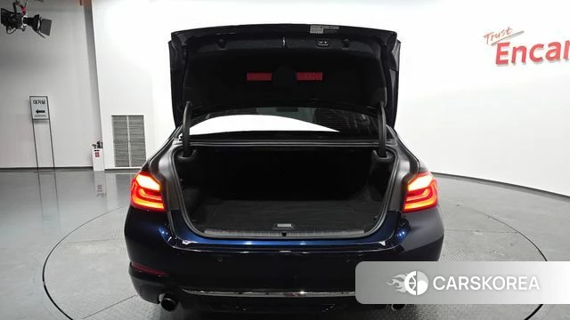 BMW 5 Series (G30) id 3904712 из Кореи 11