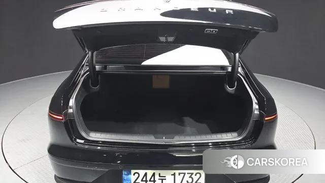 Hyundai Grandeur (GN7) id 3610726 из Кореи 11