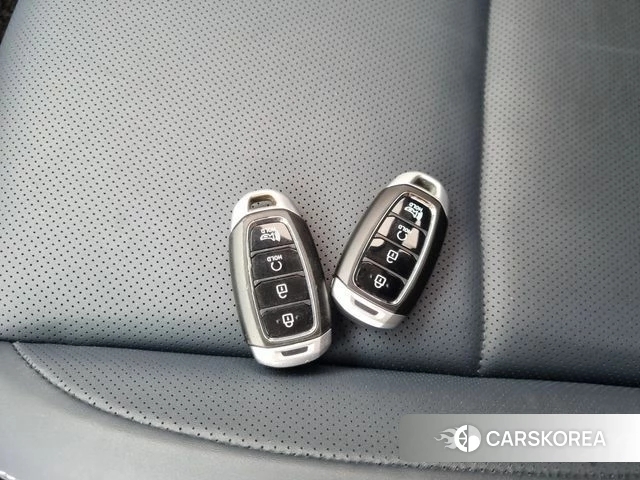 Hyundai Venue id 4355853 из Кореи 11