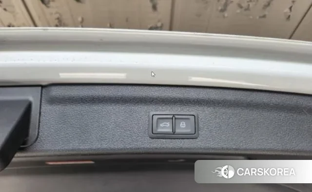 Audi Q3 (F3) id 3033338 из Кореи 11