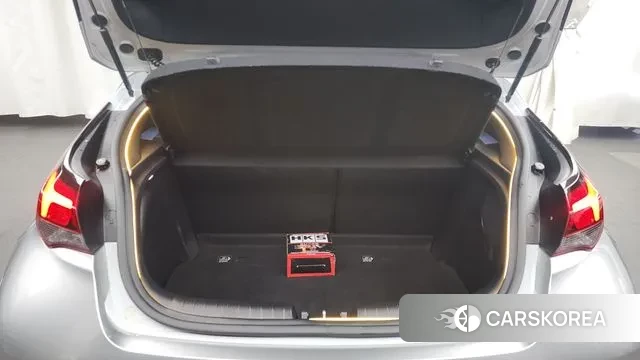 Hyundai Veloster (JS) id 3444103 из Кореи 11