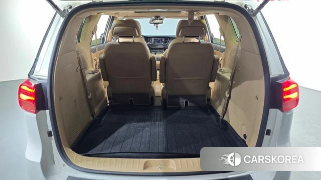 Kia The New Carnival id 3899831 из Кореи 11