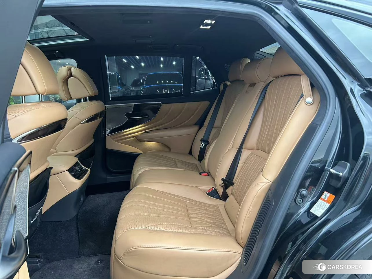 Lexus LS id 4515206 из Китая 11
