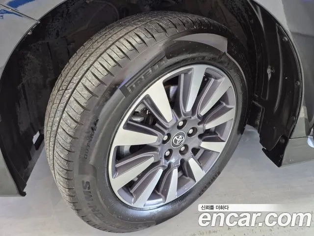 Toyota Sienna id 2912201 из Кореи 11