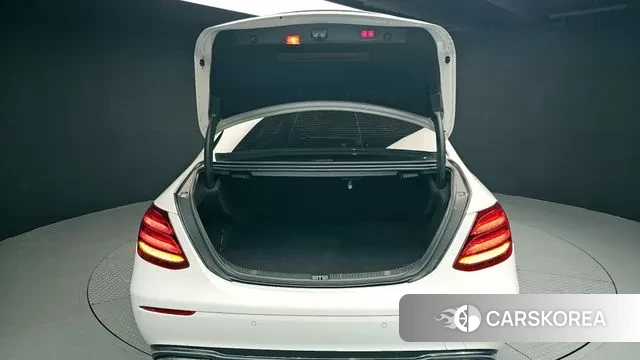 Mercedes-Benz E-Class W213 id 3489552 из Кореи 11