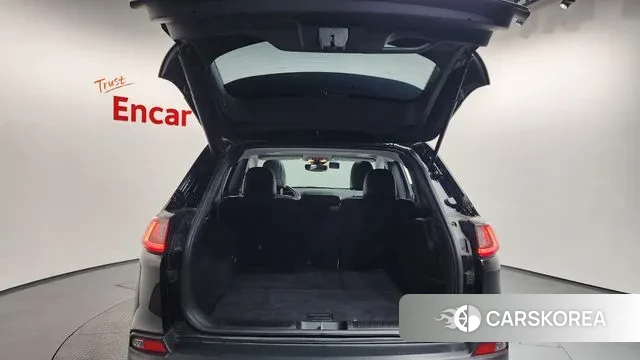 Jeep Cherokee (KL) id 3480196 из Кореи 11