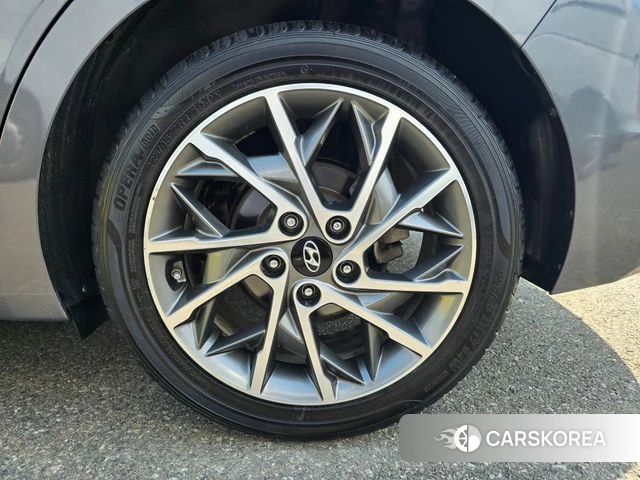 Hyundai The New Avante AD id 4225280 из Кореи 11