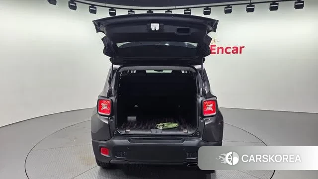 Jeep Renegade id 3334589 из Кореи 11