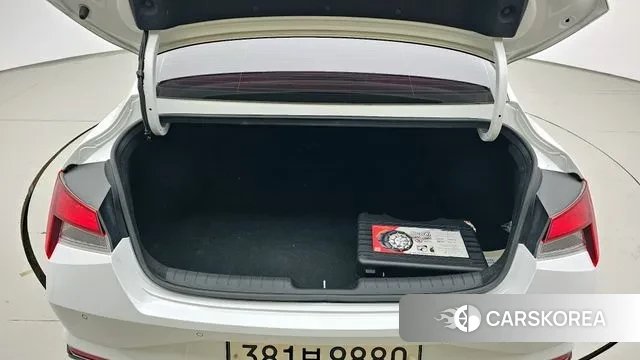 Hyundai Avante (CN7) id 3640827 из Кореи 11