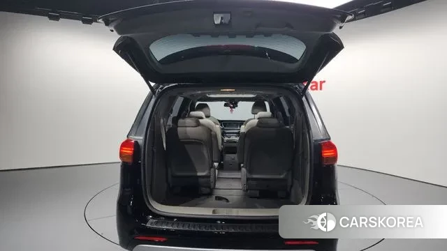 Kia All New Carnival id 3363140 из Кореи 11