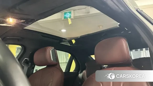 BMW 7 Series (G70) id 3644055 из Кореи 11