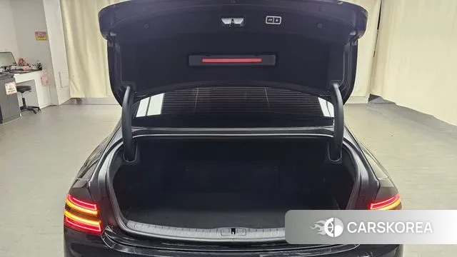 Genesis Electrified G80 (RG3) id 3621199 из Кореи 11