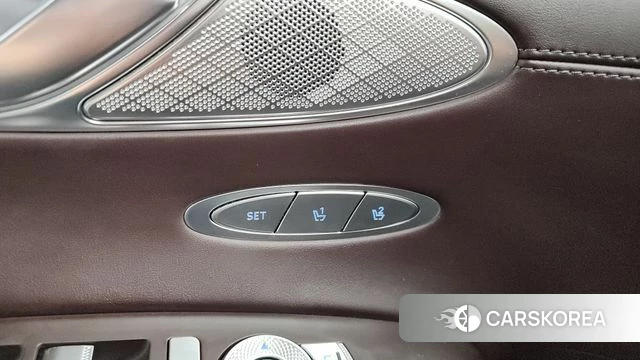 Genesis GV70 id 4562348 из Кореи 11