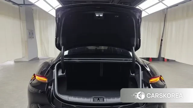 Porsche Taycan id 3411552 из Кореи 11